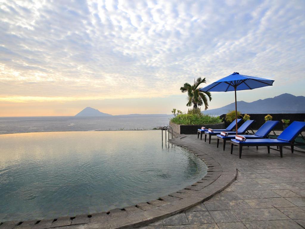 فندق أريادوتا مانادو (Aryaduta Manado)