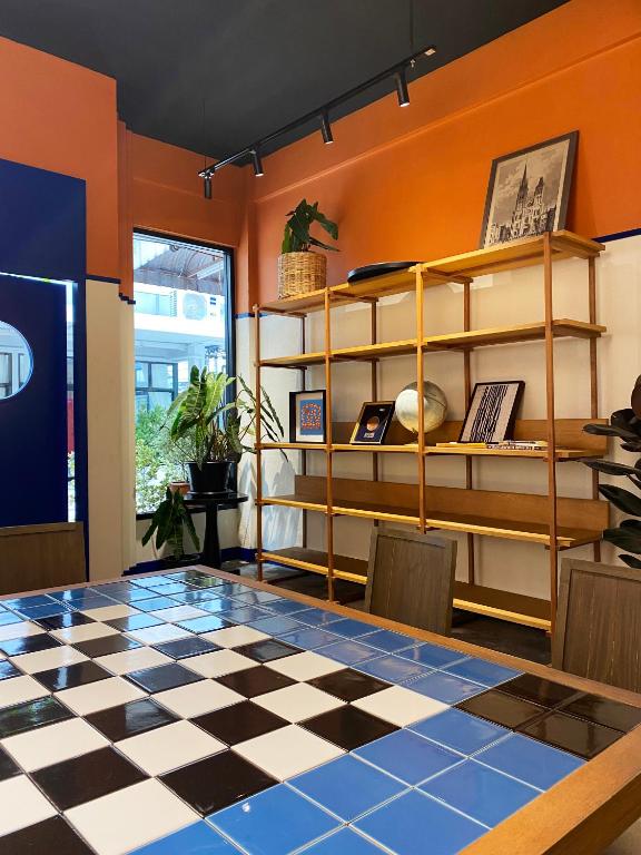 曼谷布鲁多克瑞斯特尔酒店 (Blu Dock Restel Bangkok)