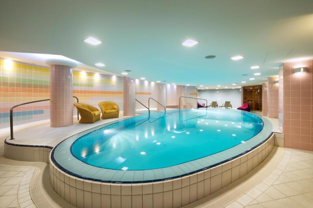 Hotel Devin スイミングプール