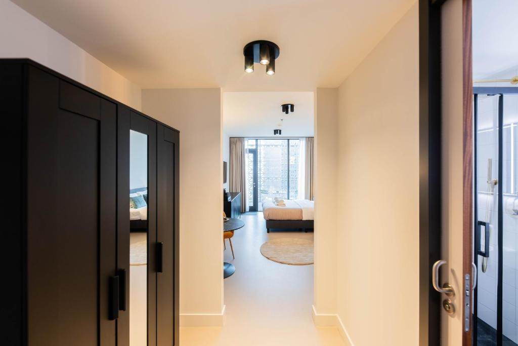 Alphabet Apartments 전망