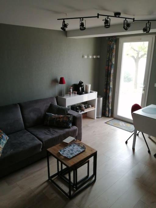 logement avec espace exterieur et jolie vue, Pierreclos