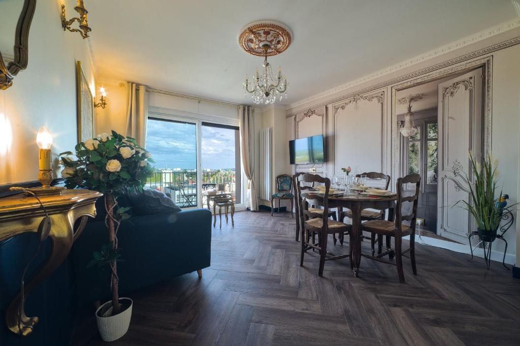 Le royal du XVème - vue panoramique - 4