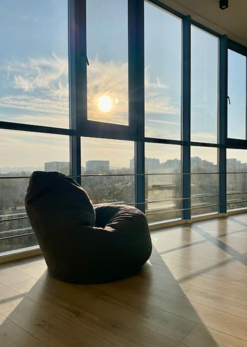 Coliseum Palace Panorama View, Kišiněv