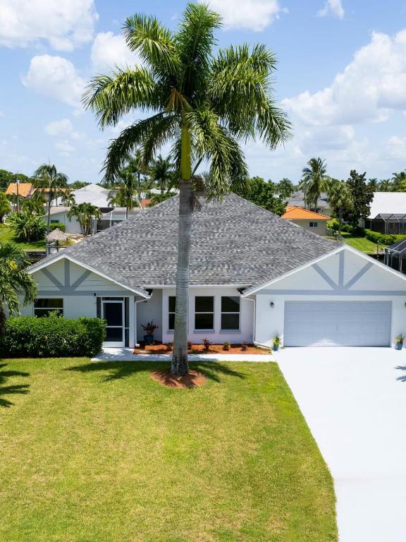 The Endless Summer Hideaway, Cape Coral