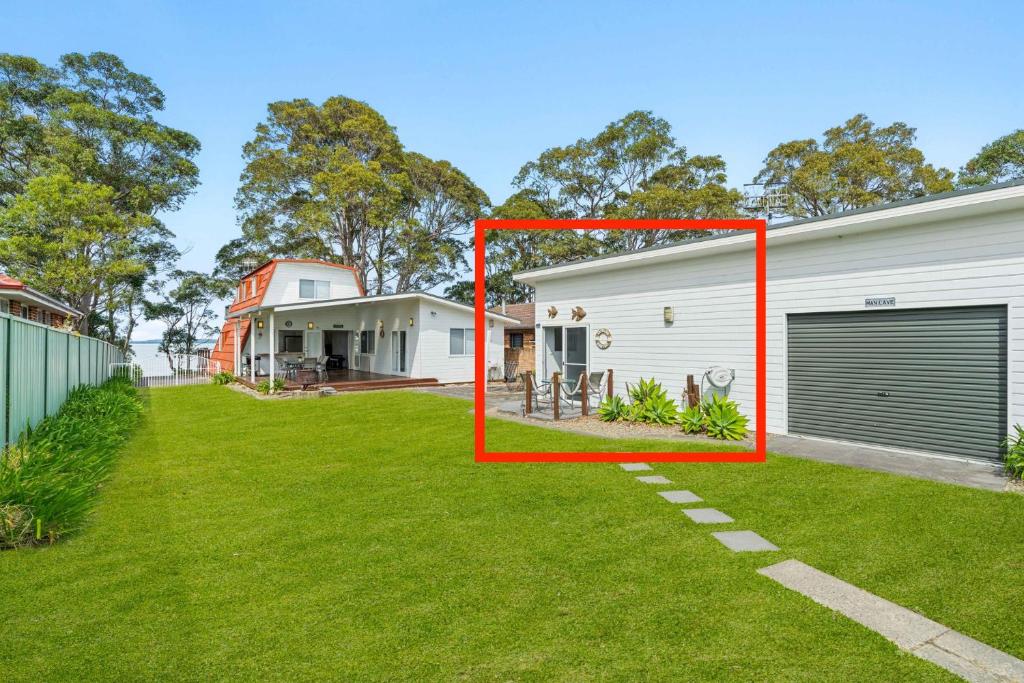 Jado on the Lake - Captains Quarters, St Georges Basin