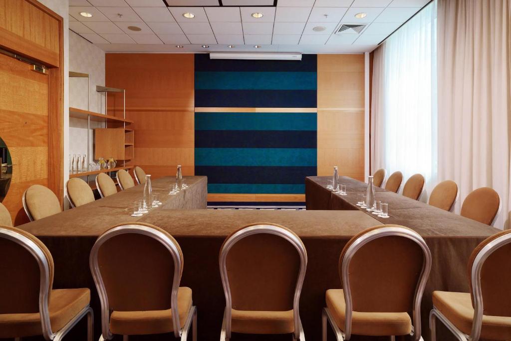 Tárgyalóterem/bálterem