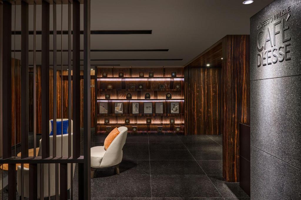 Bar/lounge