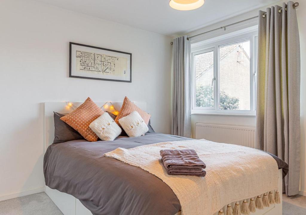 Modern 2 BD w/ Garden in the Heart of Tetbury!, Tetbury