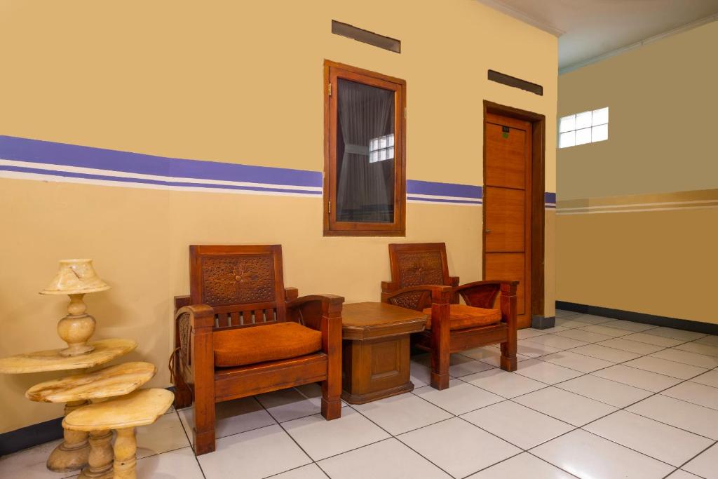 Hotel O Riau Near Gedung Sate Formerly Patradisa Hotel O Riau Near Gedung Sate Formerly Patradisa