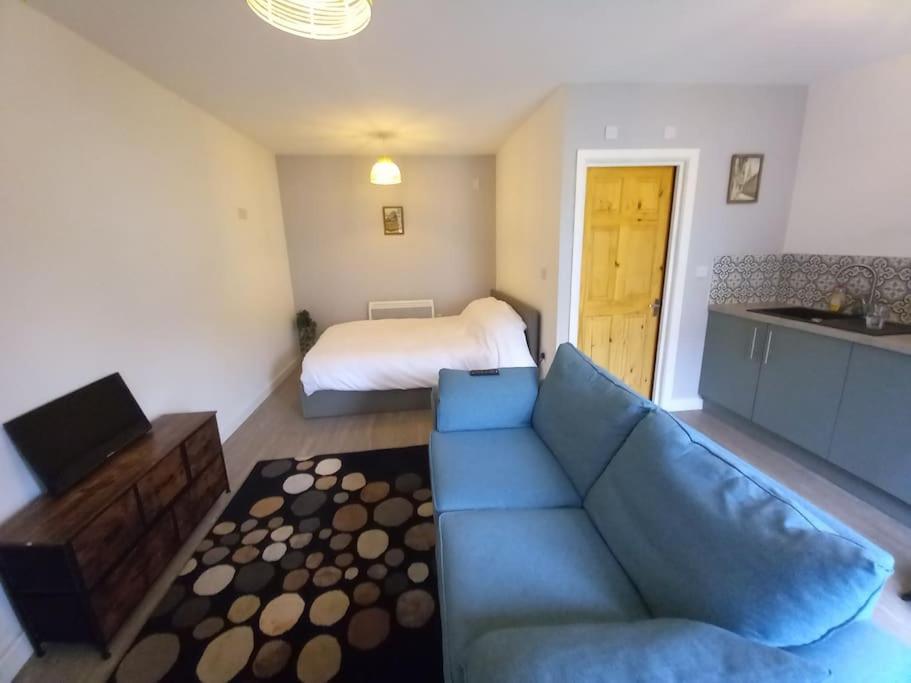 Jim's place, Bristol