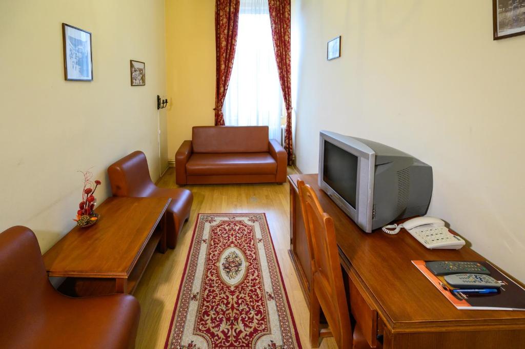 Közös társalgó / TV