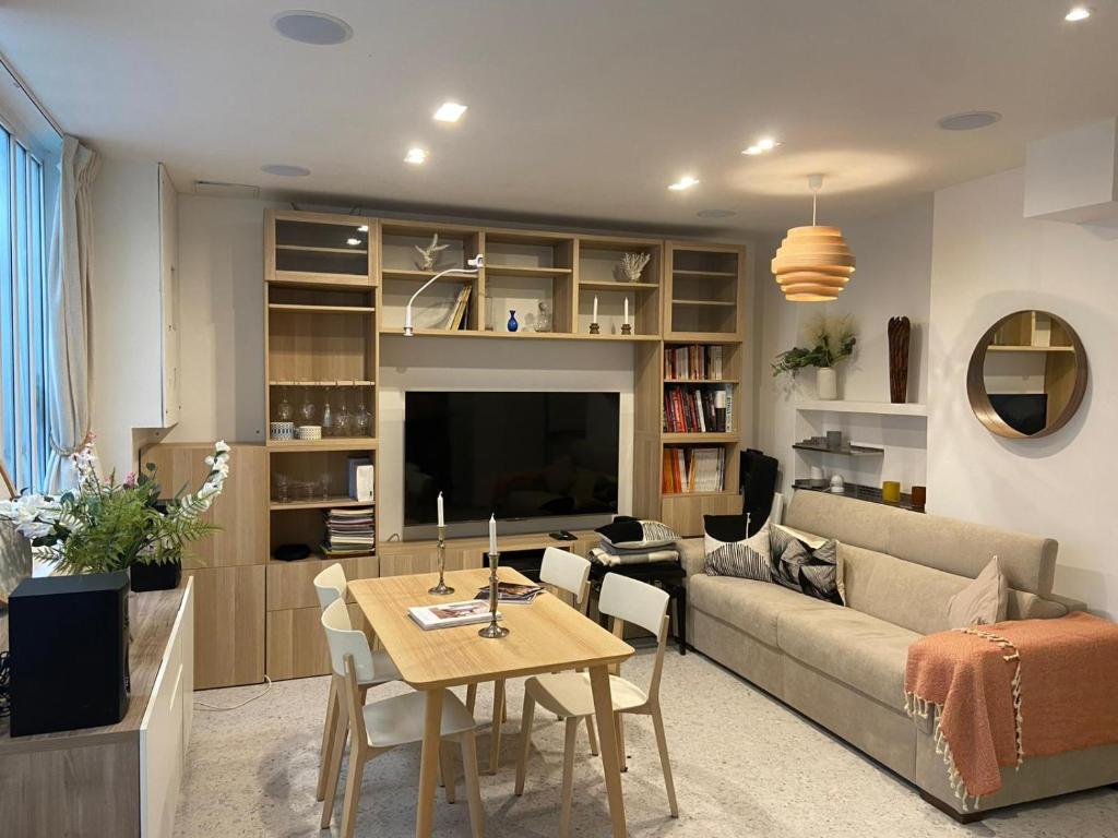 Calm & Charming Atelier in Paris - 3