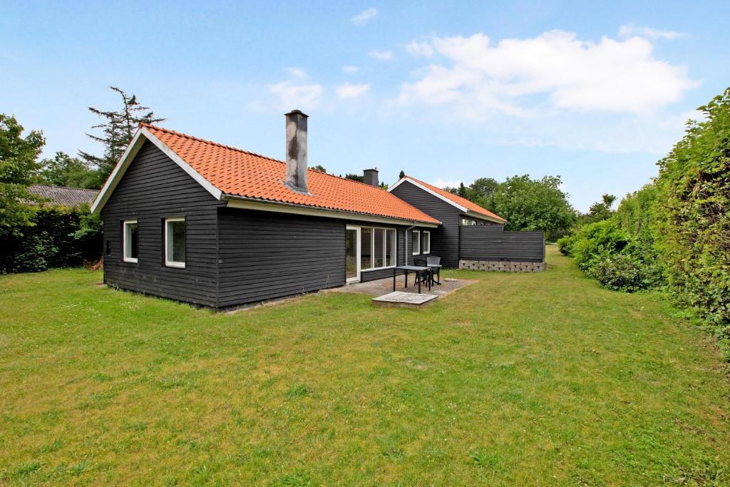 Beautiful Home In Ebeltoft With 5 Bedrooms And Wifi, Ebeltoft