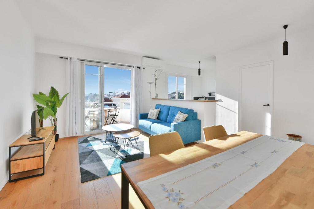 LE MARINE vue mer avec joli terrasse, un rêve pour les couples - 1