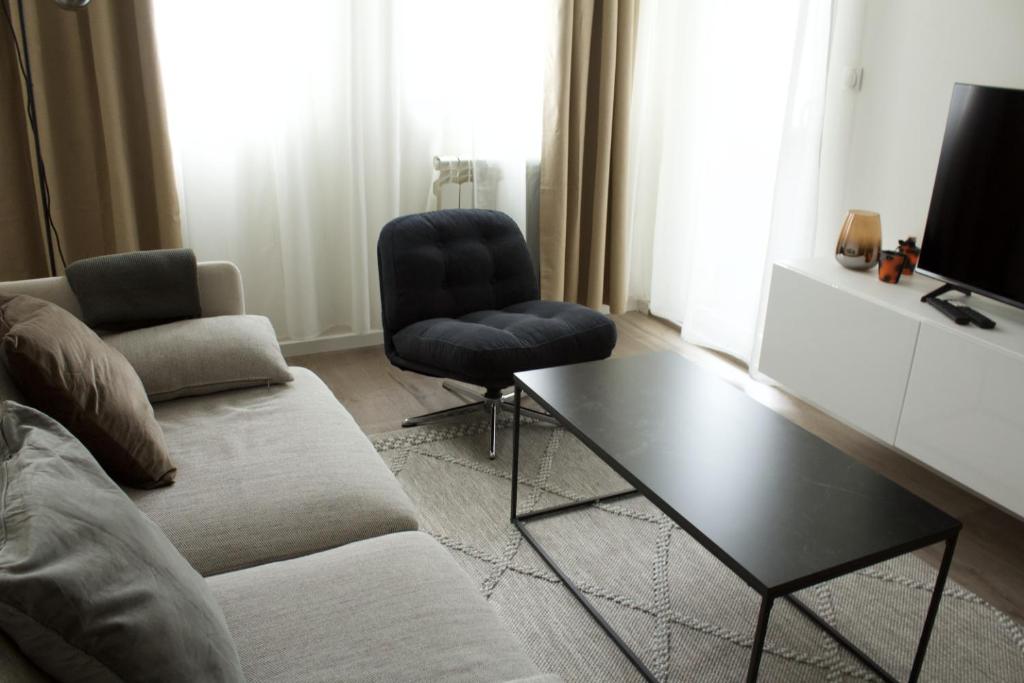 Aura Apartment - Lovely Apartment with Garage Parking - 3