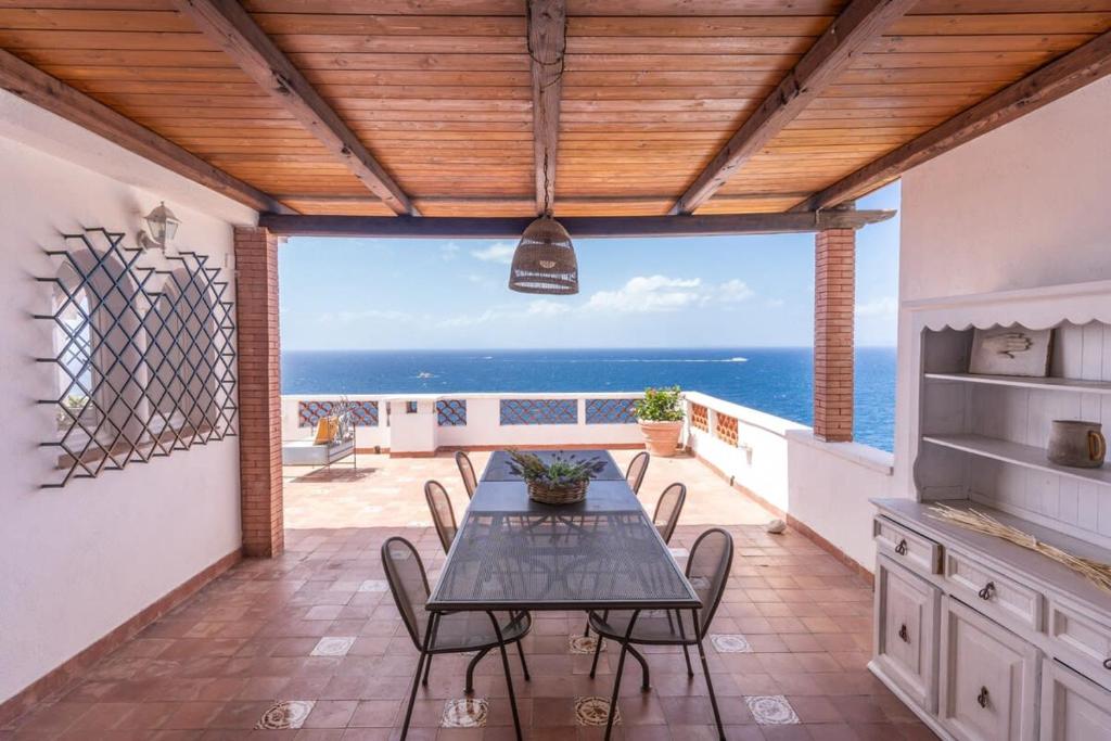 Villa Dafne Gulf Views Pool and Guest Services by Feeling Italy - 4