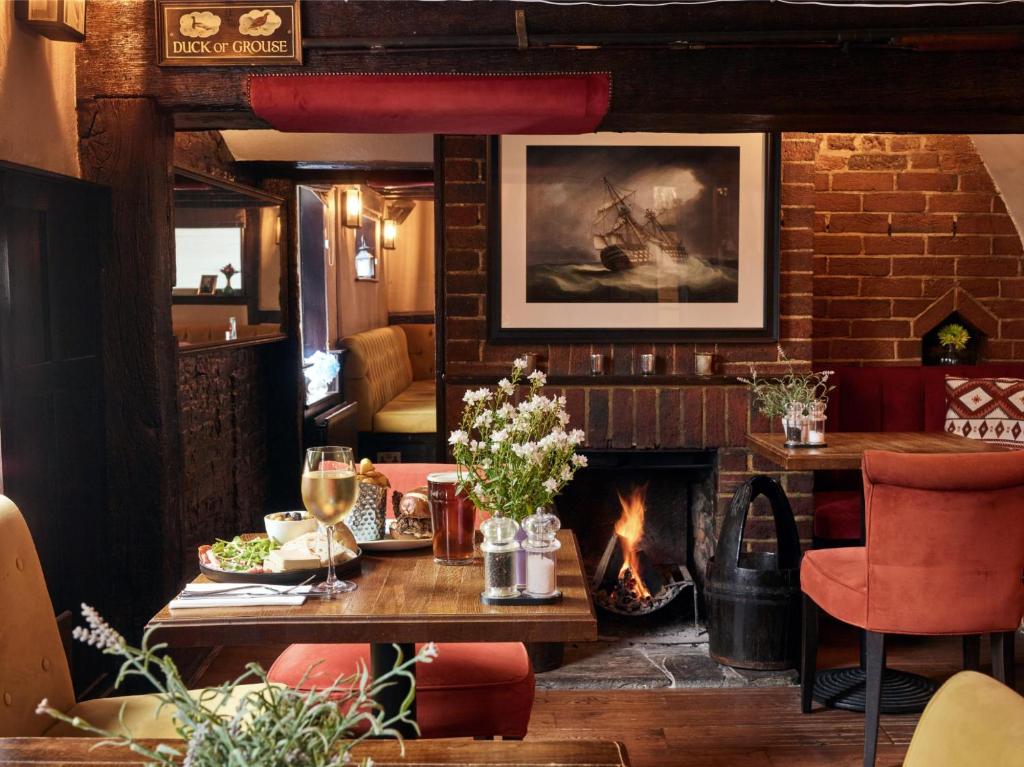 Bar/lounge