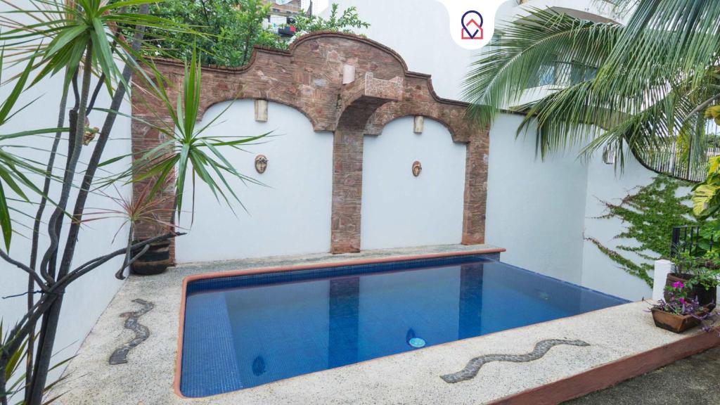 Charming 2BDR Romantic Zone Pool with View - 2