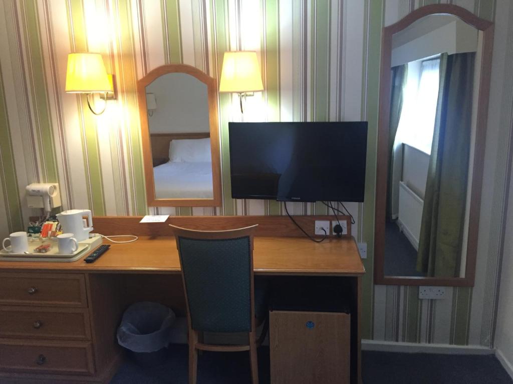 Fairways Lodge & Leisure Club photo
