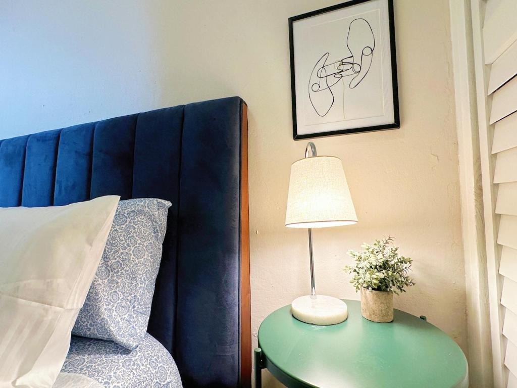 Jetsetter's Retreat Chic Studio Minutes from SJU, San Juan