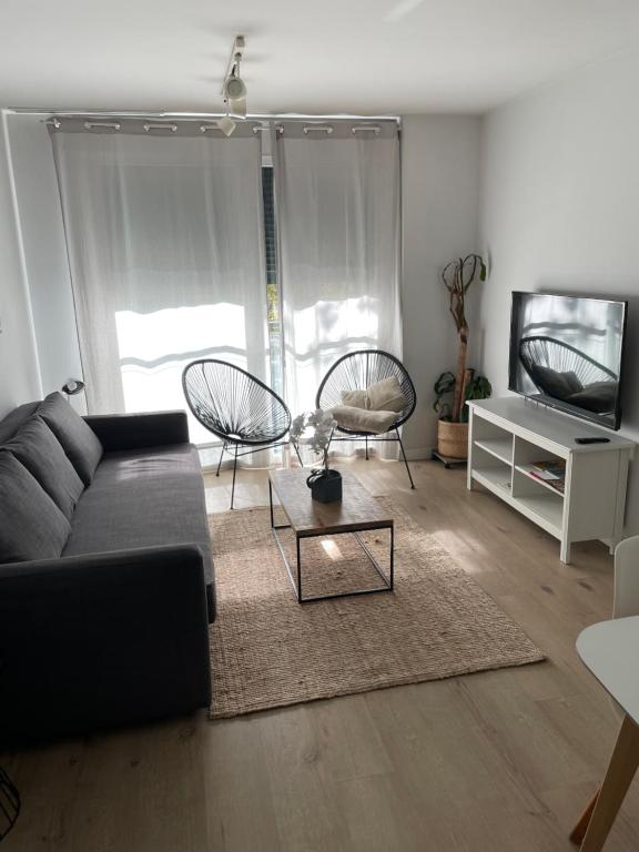 PISO CENTRICO CON PATIO PRIVADO - 3