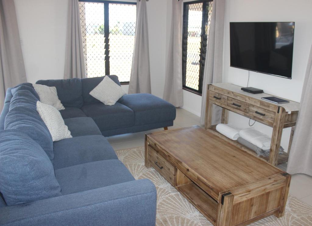 Sunrise Sands, Kurrimine Beach