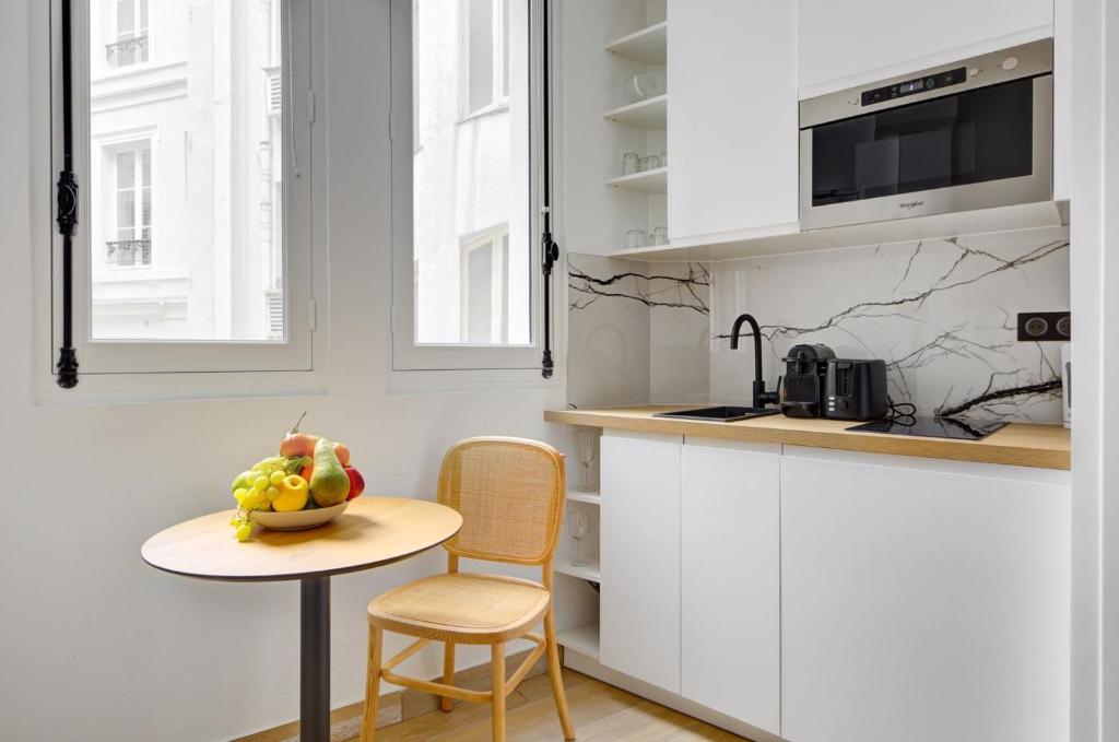 Bluestay 295 - Studio Cozy à Paris 17 - 3