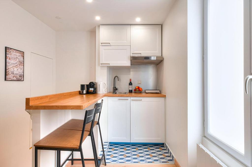 388 Suite Trousseau - Superbe Appartement à Paris - 3