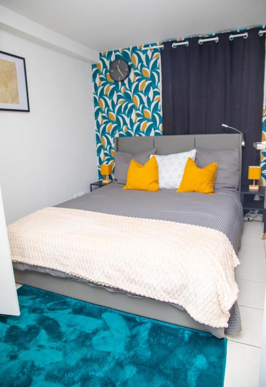 Le Relax Place - Metro 5 Bobigny, Bobigny