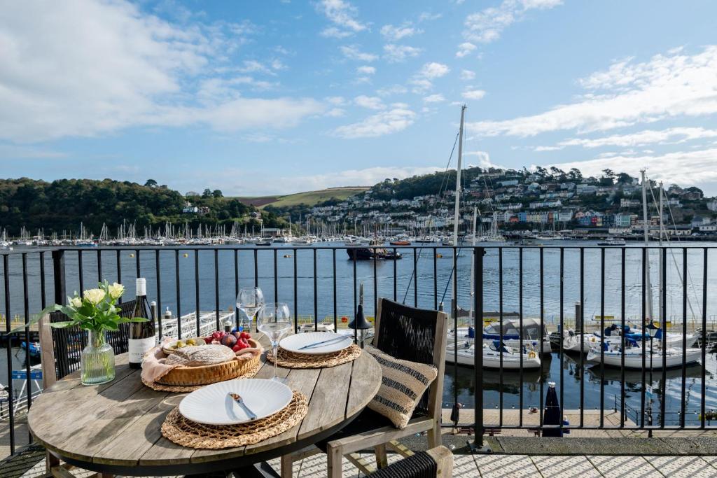 Harbour View, Dartmouth