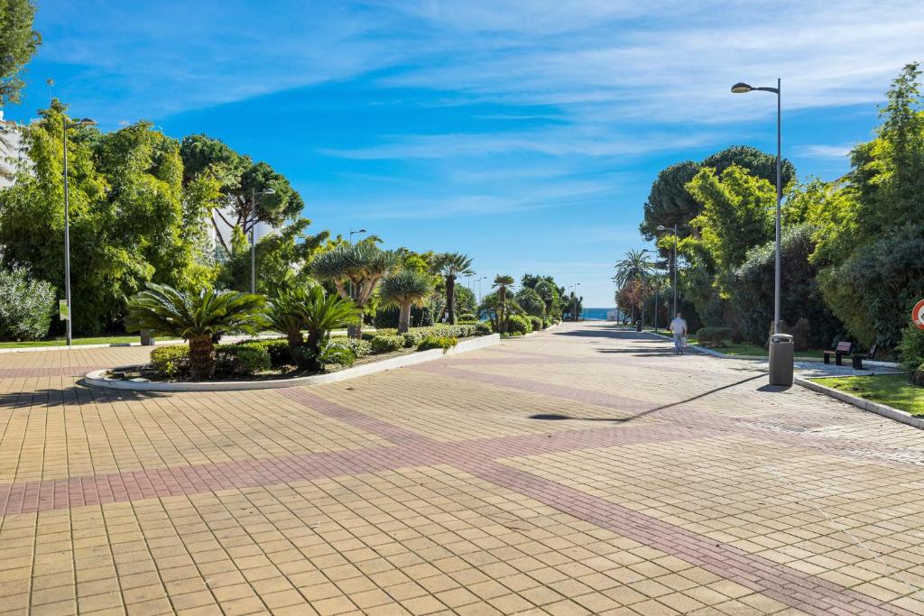 2 bedroom apartment in Medina Garden - 5