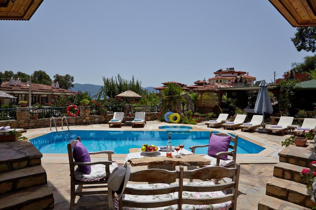 スイミングプール