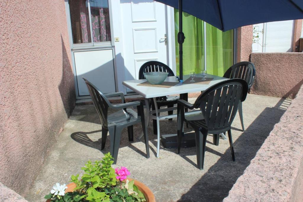 Beau T3 avec piscine collective proche Port,plage et commerces-4JDN822 - 1