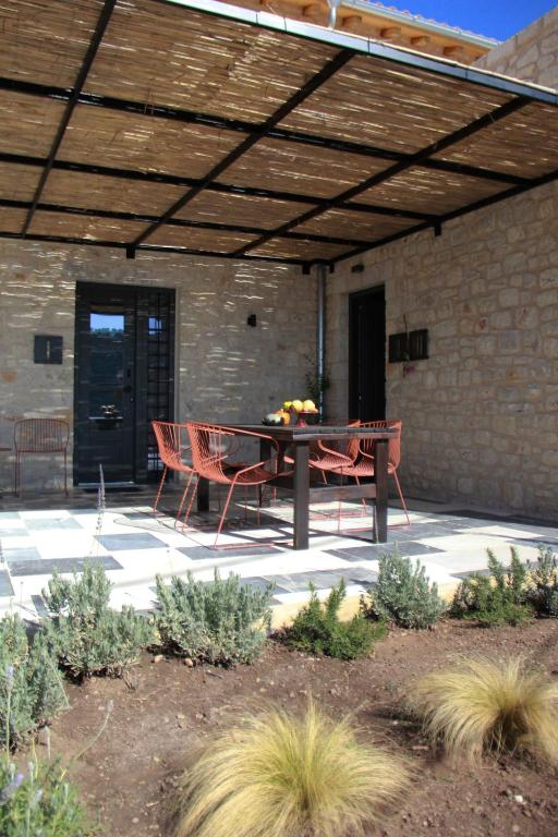 Lithero Suites, Stemnitsa