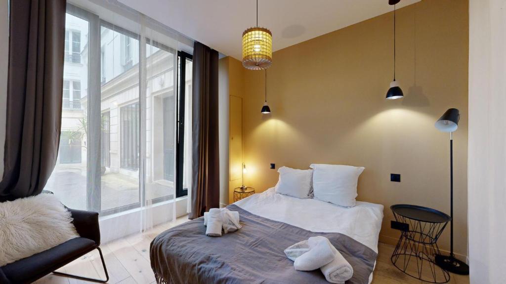 140 Suite Ludo - Superbe Appartement à Paris - 2