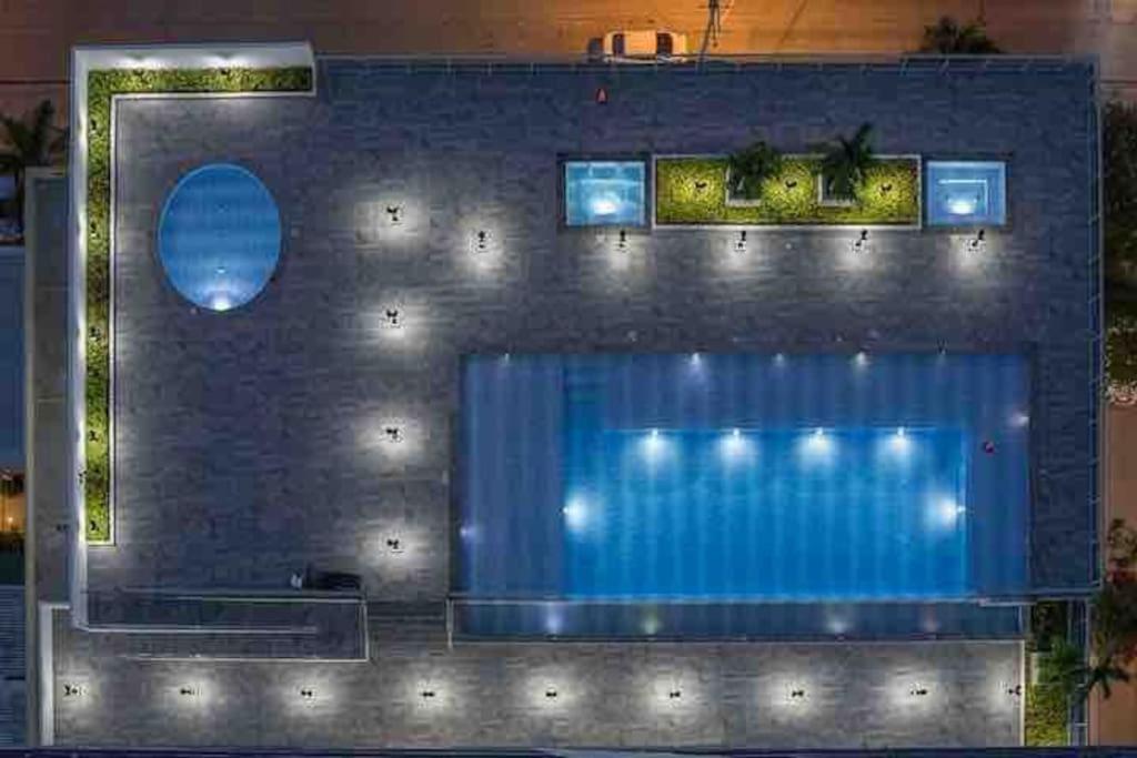 Charming Condo with Balcony & Bay Views - 2