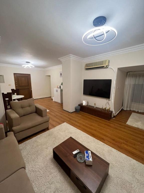 Zamalek side Nile view 2BR, Káhira