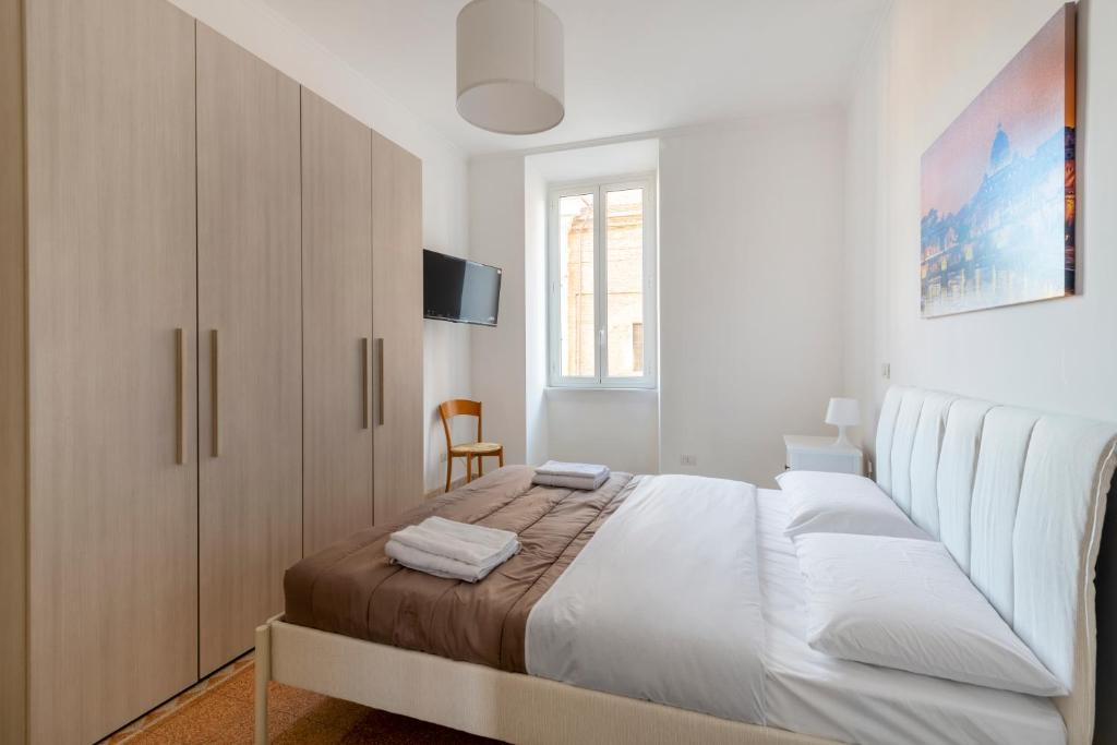 Elegant 3 bedroom San Pietro Station 200 mt - 2