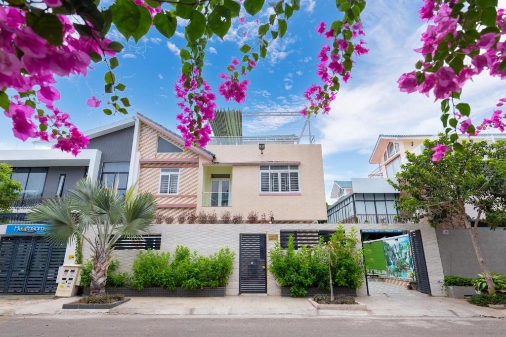 B2-11 Hoang My Villa – 8 phong ngu – Free Sup – Phao boi – Karaoke – Bida