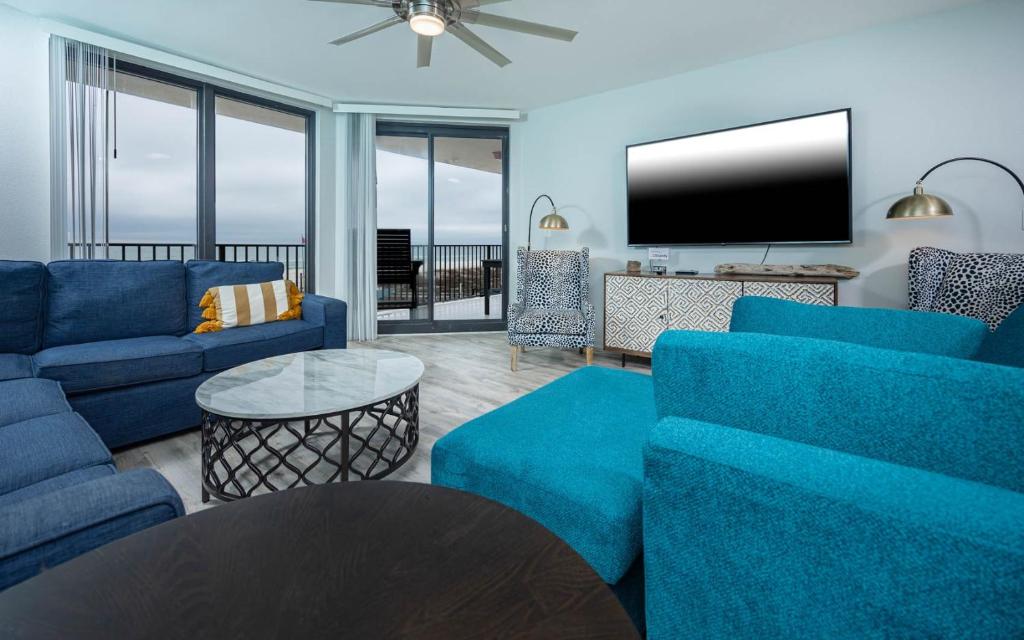 Phoenix X 213 condo, Orange Beach