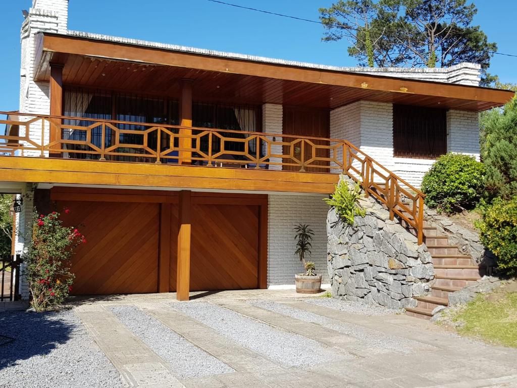 Casa con piscina en Piriápolis - 4
