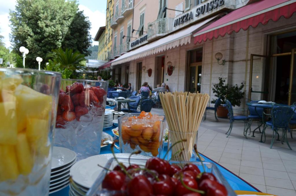 Grand Hotel Nizza Et Suisse photo