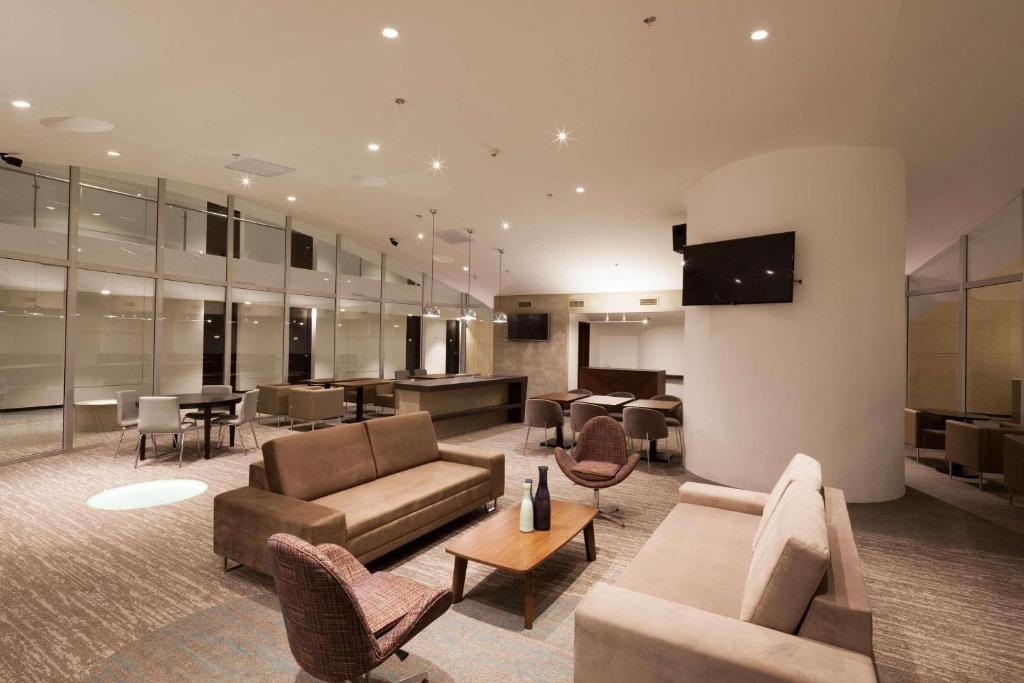 Radisson Hotel Santa Cruz - 5