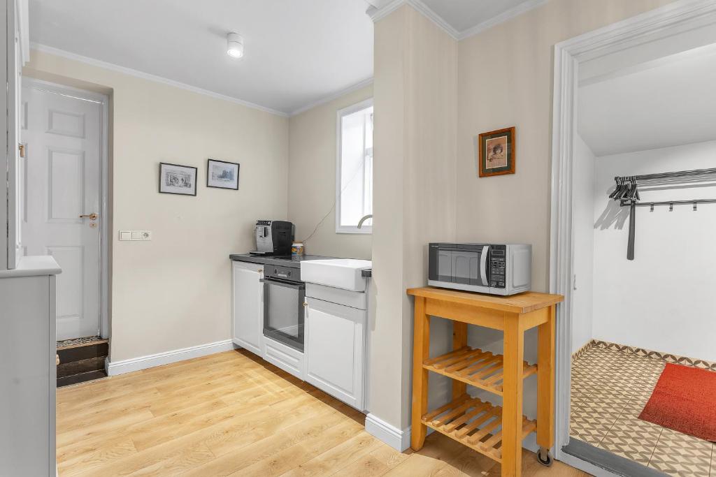 Live as Locals Apartments