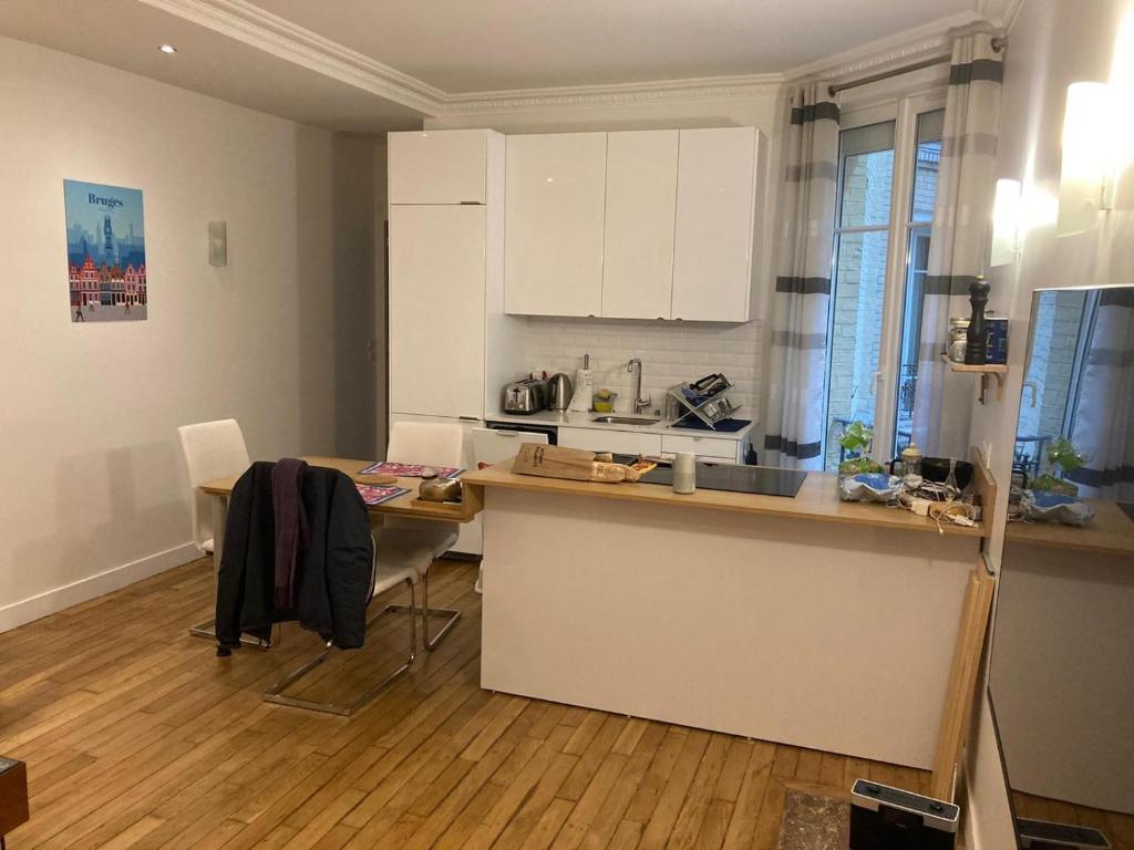 Appartement 2 pièces Paris 15ème - 4