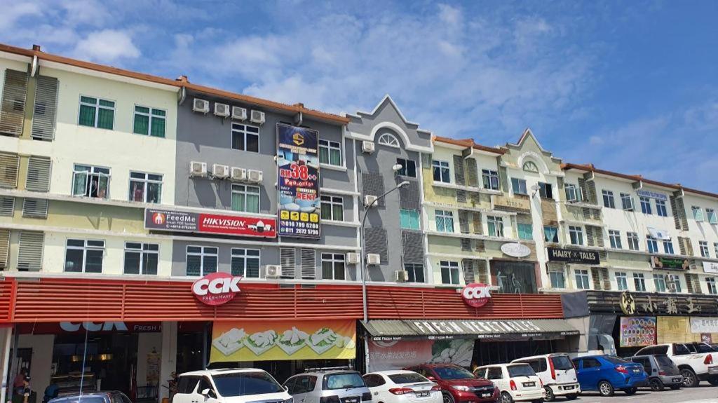 OYO 90789 Stutong Point, Maong Bazaar