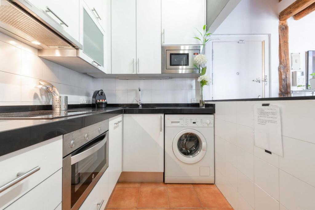 Duplex Terrace- 2BED 2BATH- CHUECA - 5