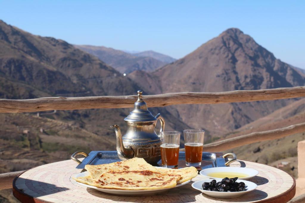 Gite Ogog Tacheddirt, Tacheddirt