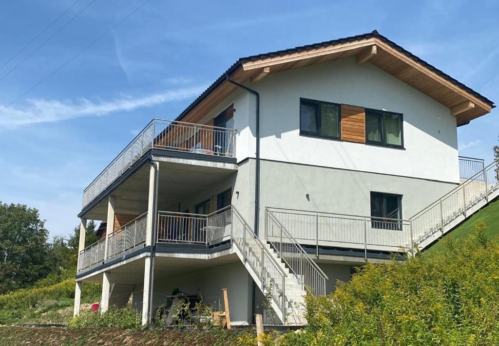 Luxe appartement met panoramisch bergzicht Zuid-Karinthië - 2
