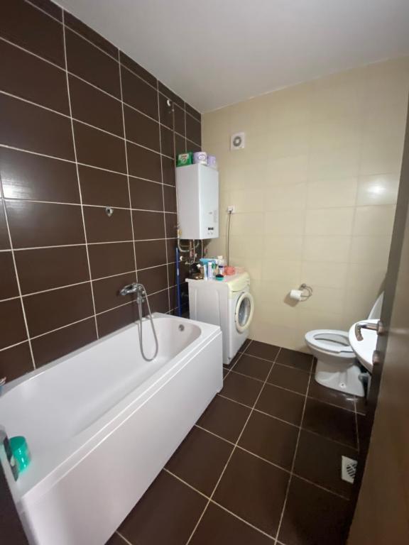Charming, premium location - 4